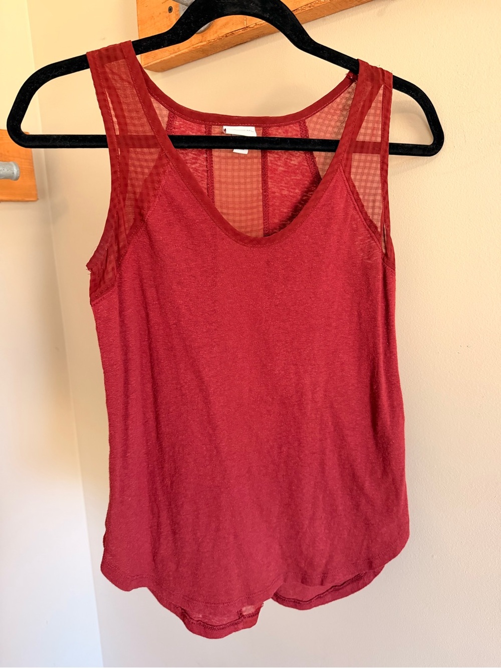 Merona Red Mesh-Back Sleeveless Tank Top